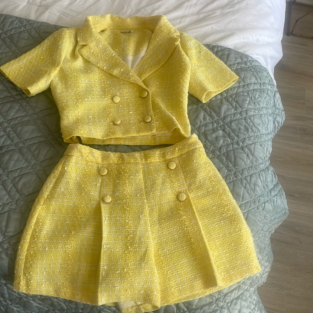 Daffodil yellow short and jacket set